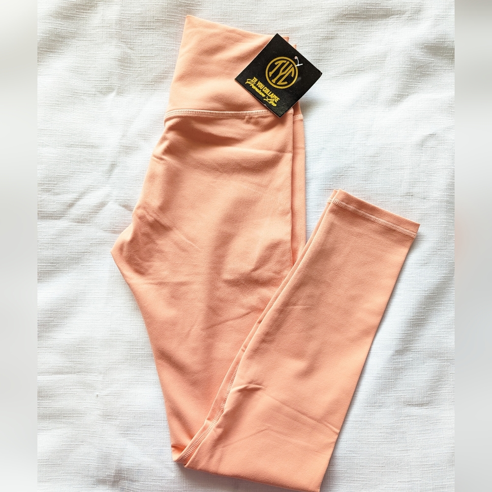 NWT TYC Peach Colored Leggings - S